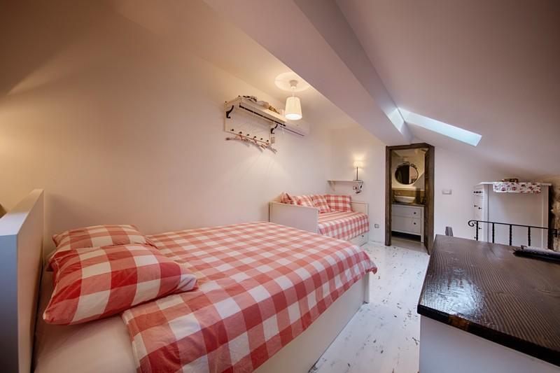 Riva Suite 2 Komiza Exterior photo